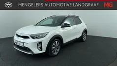 Gebruikt 2022 Kia Stonic SUV | € 19.900 (Eerlijke prijs)