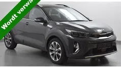 Grijs Gebruikt 2022 Kia Stonic SUV | € 23.945 (Eerlijke prijs)