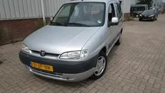 Grijs Gebruikt 2002 Peugeot Partner MPV | € 750 (Super prijs)