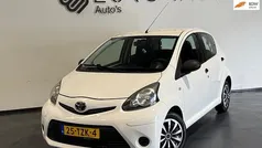Wit Gebruikt 2012 Toyota Aygo Comfort Hatchback | € 3.999 (Eerlijke prijs)