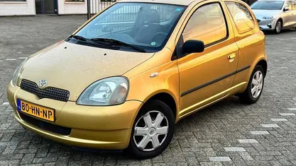 Occasion 2001 Toyota Yaris Luna Hatchback | € 950 (Super prijs)