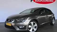Gebruikt 2016 Seat Leon CONNECT Hatchback | € 14.940 (Eerlijke prijs)