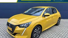 Geel Gebruikt 2021 Peugeot 208 Allure Hatchback | € 14.735 (Eerlijke prijs)