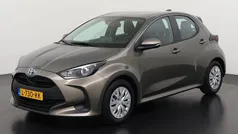 Groen Gebruikt 2021 Toyota Yaris Hybrid Active Hatchback | € 19.295 (Eerlijke prijs)
