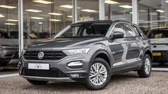 Grijs Gebruikt 2018 VW T-Roc Style SUV | € 18.445 (Eerlijke prijs)