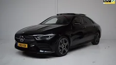 Zwart Gebruikt 2020 Mercedes CLA250 Business Sedan | € 29.845 (Eerlijke prijs)