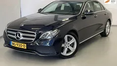 Blauw Gebruikt 2017 Mercedes E350 Sedan | € 28.450 (Goede deal)