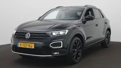 Zwart Gebruikt 2021 VW T-Roc Sport SUV | € 25.900 (Eerlijke prijs)