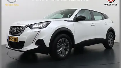 Occasion 2022 Peugeot e-2008 Active SUV | € 15.795 (Super prijs)