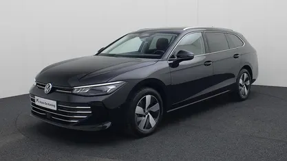 Gebruikt 2025 VW Passat Business Stationwagen | € 37.940 (Super prijs)