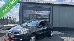 Gebruikt 2006 Renault Clio II Hatchback | € 1.999 (Eerlijke prijs)