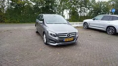 Gebruikt 2016 Mercedes B180 Ambition MPV | € 15.944 (Eerlijke prijs)