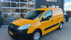 Geel Gebruikt 2012 Peugeot Partner MPV | € 3.995 (Eerlijke prijs)