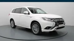 Gebruikt 2020 Mitsubishi Outlander P-HEV Intense+ SUV | € 25.290 (Eerlijke prijs)