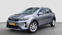 Grijs Gebruikt 2024 Kia Stonic SUV | € 23.935 (Eerlijke prijs)
