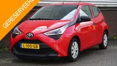 Rood Gebruikt 2021 Toyota Aygo Hatchback | € 9.950 (Goede deal)
