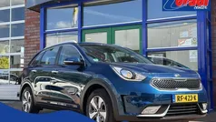 Blauw Gebruikt 2017 Kia Niro SUV | € 16.250 (Eerlijke prijs)