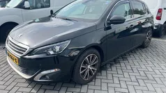 Gebruikt 2015 Peugeot 308 Premium Hatchback | € 4.250 (Super prijs)