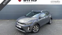 Grijs Gebruikt 2021 Kia Stonic SUV | € 22.445 (Eerlijke prijs)