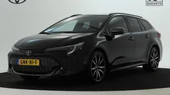 Zwart Gebruikt 2024 Toyota Corolla Hybrid Sport Stationwagen | € 34.445 (Eerlijke prijs)