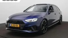 Blauw, metallic lak Gebruikt 2022 Audi A4 Competition Stationwagen | € 33.900 (Goede deal)