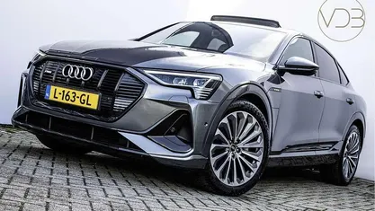 Grijs Gebruikt 2021 Audi e-tron Sportback S-Line SUV | € 34.680 (Goede deal)