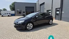 Zwart Gebruikt 2012 Opel Astra GTC Sport Hatchback | € 6.995 (Eerlijke prijs)