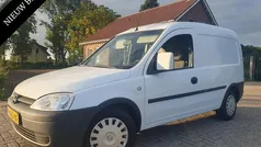 Wit Gebruikt 2005 Opel Combo MPV | € 3.595 (Eerlijke prijs)