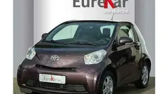 Rood Gebruikt 2009 Toyota iQ Luna Hatchback | € 4.990 (Eerlijke prijs)