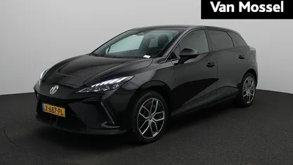 Zwart Gebruikt 2023 MG MG4 EV Luxury Hatchback | € 23.495 (Eerlijke prijs)