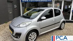 Grijs Gebruikt 2013 Peugeot 107 Active Hatchback | € 4.945 (Eerlijke prijs)