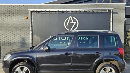 Zwart Gebruikt 2010 Skoda Yeti Elegance SUV | € 4.999 (Eerlijke prijs)