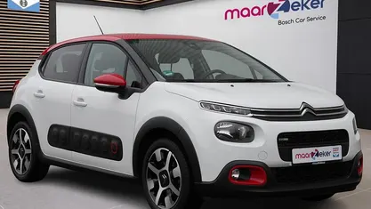 Wit Occasion 2017 Citroën C3 PureTech Hatchback | € 8.750 (Eerlijke prijs)