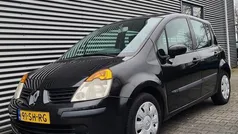 Zwart Gebruikt 2006 Renault Modus Dynamique MPV | € 1.995 (Eerlijke prijs)