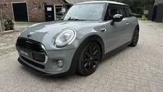 Grijs Gebruikt 2016 Mini ONE Hatchback | € 10.940 (Eerlijke prijs)