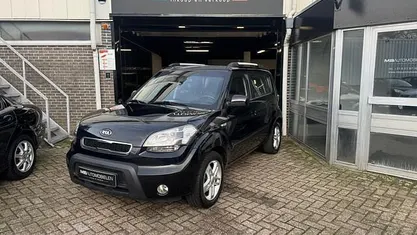 Zwart Gebruikt 2009 Kia Soul SUV | € 4.499 (Eerlijke prijs)