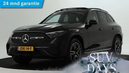 Donker unilak zwart Occasion 2024 Mercedes GLC300 AMG SUV | € 67.945 (Eerlijke prijs)
