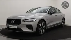 Grijs Gebruikt 2024 Volvo S60 Plus Sedan | € 46.900 (Eerlijke prijs)