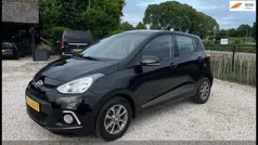 Zwart Gebruikt 2014 Hyundai i10 Hatchback | € 6.950 (Eerlijke prijs)
