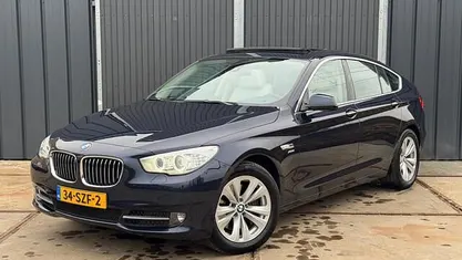 Blauw (metallic) Occasion 2012 BMW 535 Executive Hatchback | € 14.950 (Eerlijke prijs)