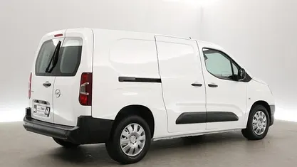 Wit Gebruikt 2021 Opel Combo Van | € 13.800 (Eerlijke prijs)