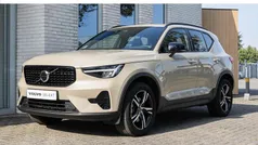 Bruin Gebruikt 2024 Volvo XC40 Plus SUV | € 41.950 (Eerlijke prijs)
