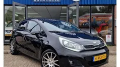 Zwart Gebruikt 2013 Kia Rio Plus Hatchback | € 5.995 (Eerlijke prijs)