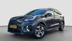 Grijs Gebruikt 2022 Kia e-Niro SUV | € 23.935 (Super prijs)