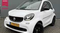 Wit Gebruikt 2020 Smart ForTwo Coupé Hatchback | € 7.899 (Goede deal)