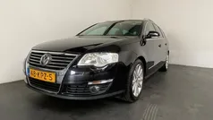 Zwart Gebruikt 2010 VW Passat Highline Stationwagen | € 3.949 (Goede deal)