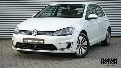 Wit Occasion 2014 VW e-Golf Hatchback | € 9.888 (Eerlijke prijs)