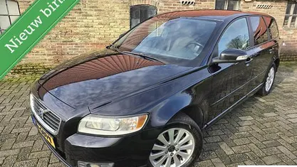 Gebruikt 2008 Volvo V50 Momentum Stationwagen | € 4.950 (Eerlijke prijs)