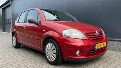 Rood Gebruikt 2005 Citroën C3 Exclusive Hatchback | € 1.275 (Goede deal)