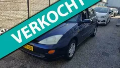 Gebruikt 1999 Ford Focus Ghia Hatchback | € 850 (Eerlijke prijs)